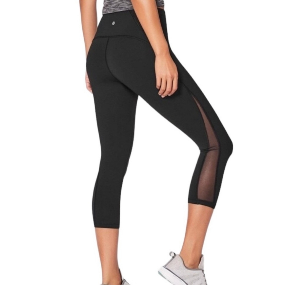 Lululemon Train Time Crop 21"